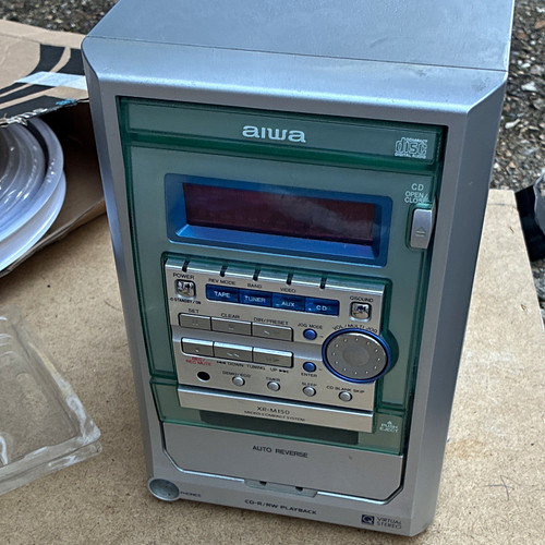 Aiwa m150 compact - compact, shelf